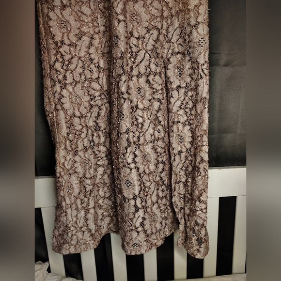 Tan Sheath Dress Sleeveless V-neck Wedding Guest - Picture 2 of 11